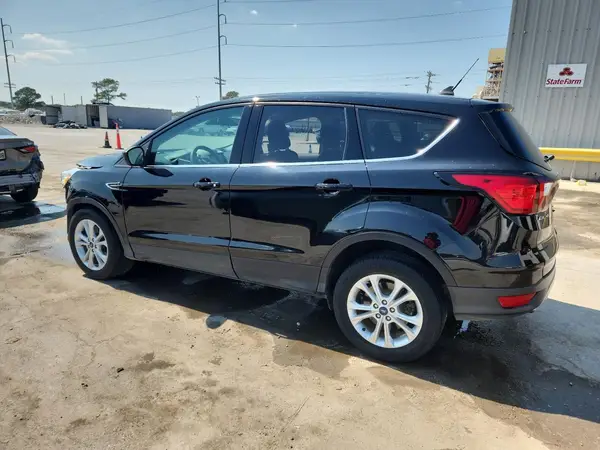 1FMCU9GDXKUC21644 2019 FORD ESCAPE - Image 2