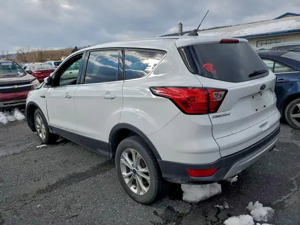 1FMCU9GDXKUC26598 2019 FORD ESCAPE - Image 2