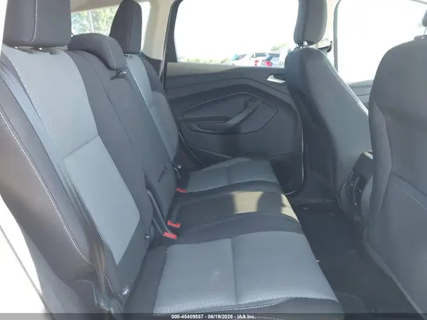 1FMCU9GDXKUC37939 2019 FORD ESCAPE - Image 8