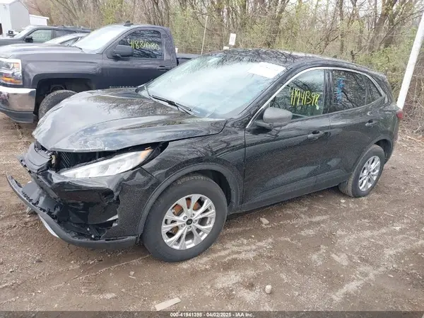 1FMCU9GN0RUA24713 2024 FORD ESCAPE - Image 2