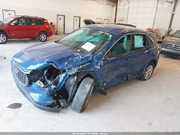 1FMCU9GN1PUB31153 2023 FORD ESCAPE - Image 2