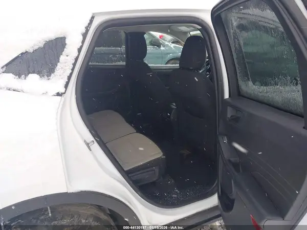 1FMCU9GN1RUA43237 2024 FORD ESCAPE - Image 8
