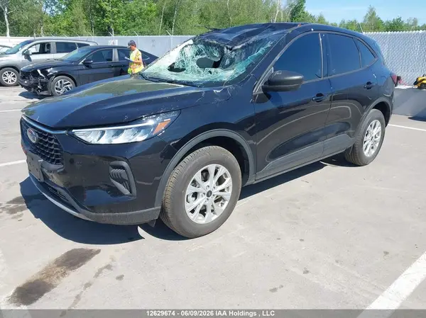 1FMCU9GN1TUA35727 2026 FORD ESCAPE - Image 2