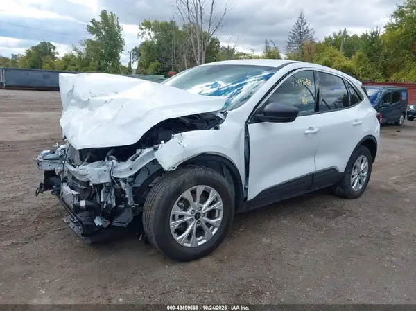 1FMCU9GN2PUB44946 2023 FORD ESCAPE - Image 2
