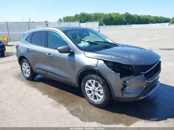 1FMCU9GN2RUA10599 2024 FORD ESCAPE - Image 1