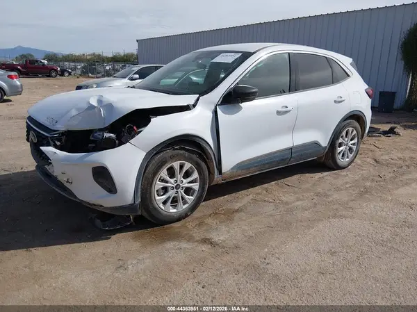 1FMCU9GN2RUA92429 2024 FORD ESCAPE - Image 2