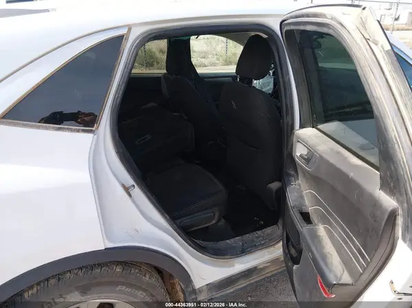 1FMCU9GN2RUA92429 2024 FORD ESCAPE - Image 8