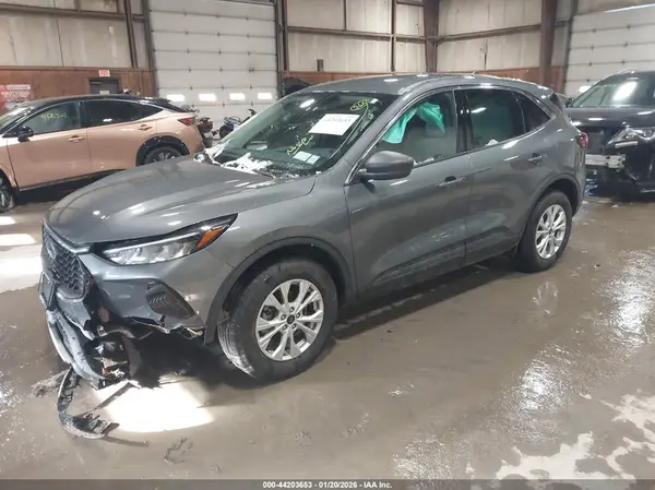 1FMCU9GN2RUB56131 2024 FORD ESCAPE - Image 2