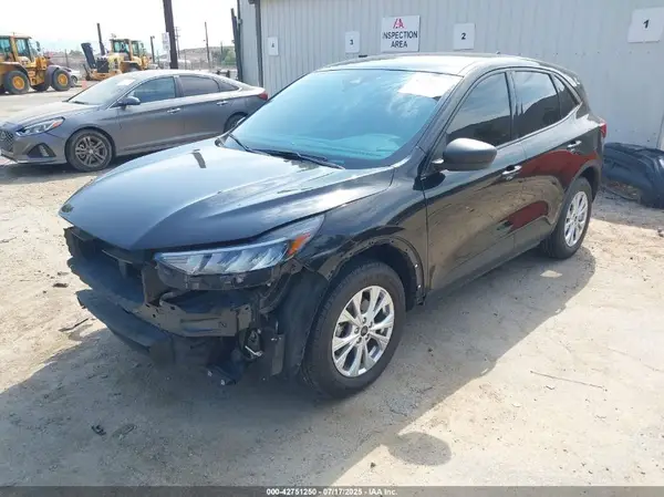 1FMCU9GN3PUA11743 2023 FORD ESCAPE - Image 2