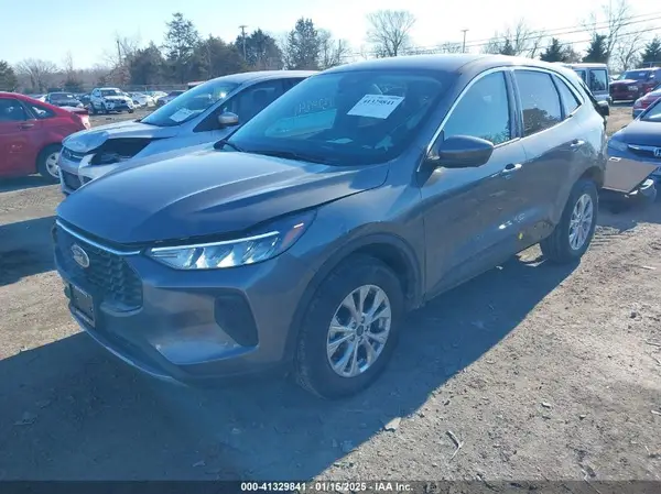 1FMCU9GN4RUB45891 2024 FORD ESCAPE - Image 2