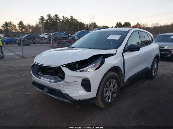 1FMCU9GN4SUB57903 2025 FORD ESCAPE - Image 2