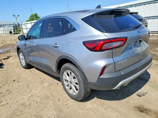 1FMCU9GN5RUA40616 2024 FORD ESCAPE - Image 2
