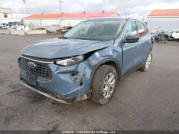 1FMCU9GN5RUA72272 2024 FORD ESCAPE - Image 2