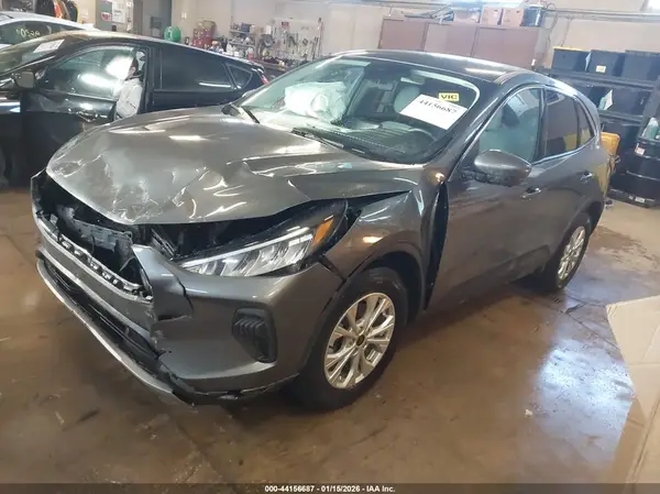1FMCU9GN6PUA83634 2023 FORD ESCAPE - Image 2