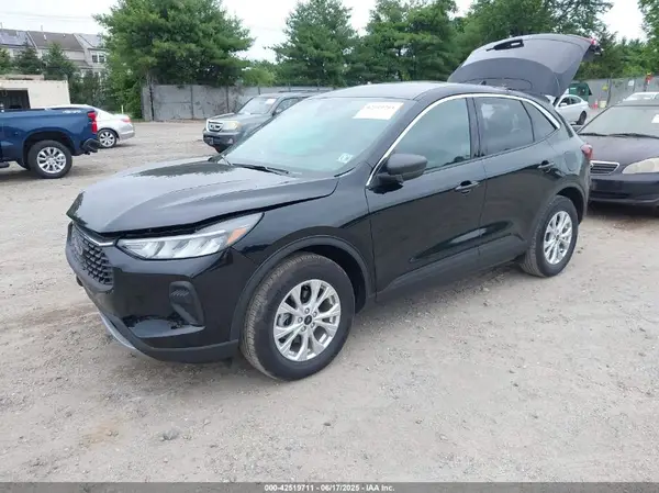 1FMCU9GN6RUA12291 2024 FORD ESCAPE - Image 2