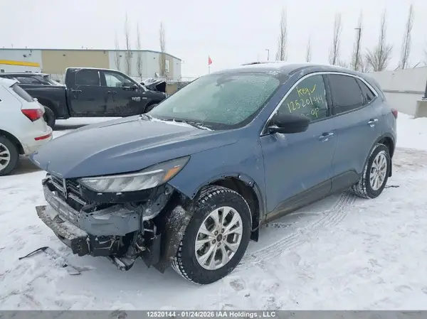 1FMCU9GN6RUA30578 2024 FORD ESCAPE - Image 2