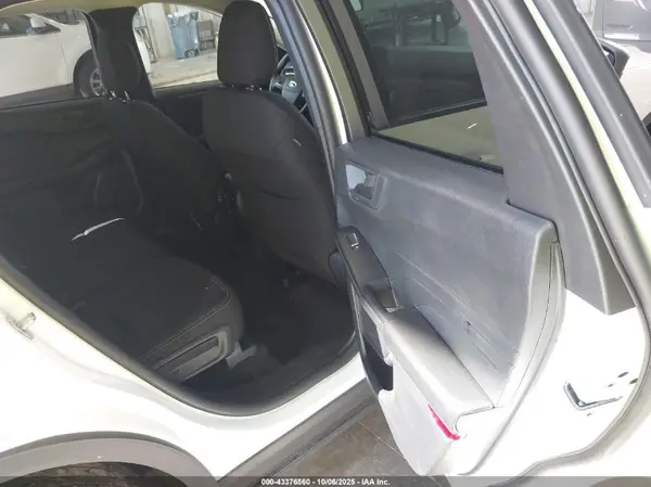1FMCU9GN6SUA73355 2025 FORD ESCAPE - Image 8