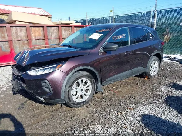 1FMCU9GN7PUB11568 2023 FORD ESCAPE - Image 2