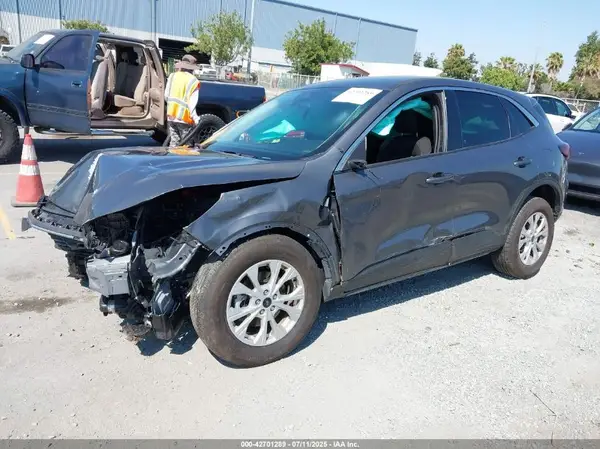 1FMCU9GN7PUB34851 2023 FORD ESCAPE - Image 2