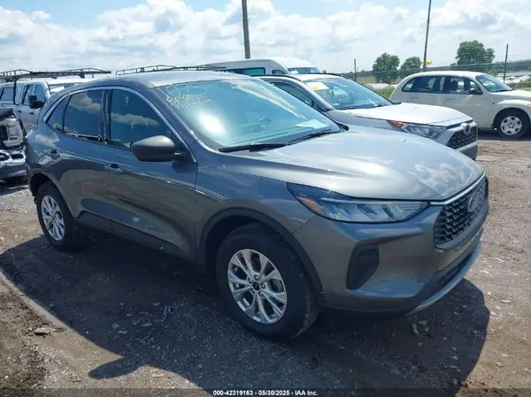1FMCU9GN7RUA33375 2024 FORD ESCAPE - Image 1