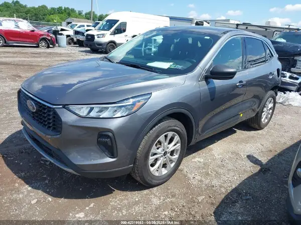 1FMCU9GN7RUA33375 2024 FORD ESCAPE - Image 2