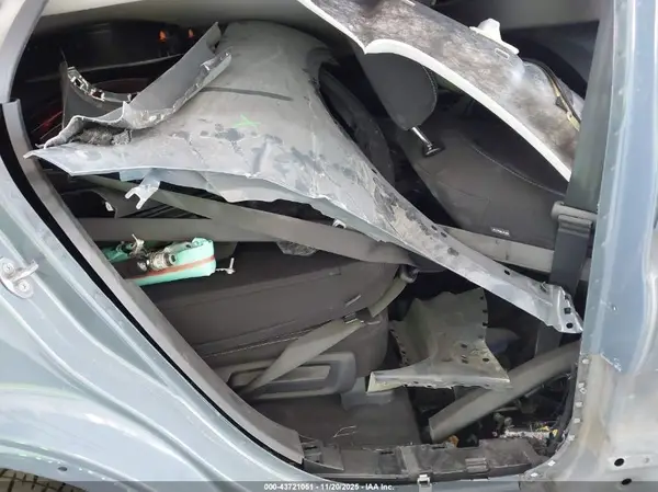 1FMCU9GN7RUA39595 2024 FORD ESCAPE - Image 8