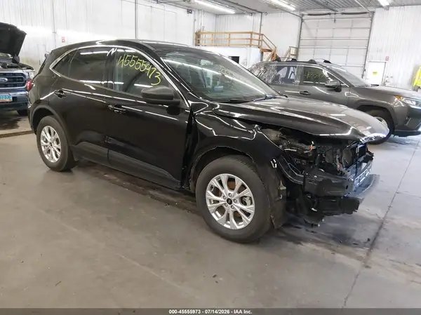1FMCU9GN7RUB38529 2024 FORD ESCAPE - Image 1
