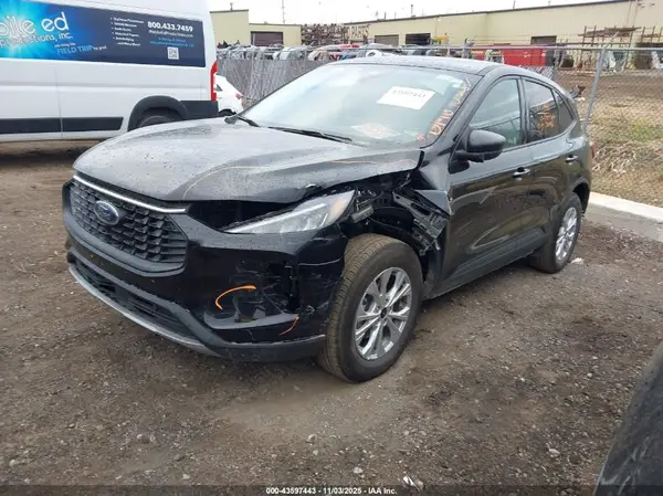 1FMCU9GN7SUB18173 2025 FORD ESCAPE - Image 2