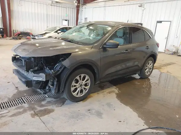 1FMCU9GN8PUA11334 2023 FORD ESCAPE - Image 2