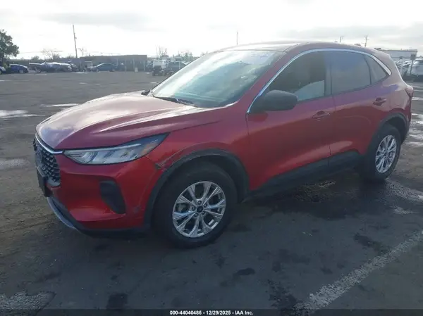 1FMCU9GN8PUB09151 2023 FORD ESCAPE - Image 2