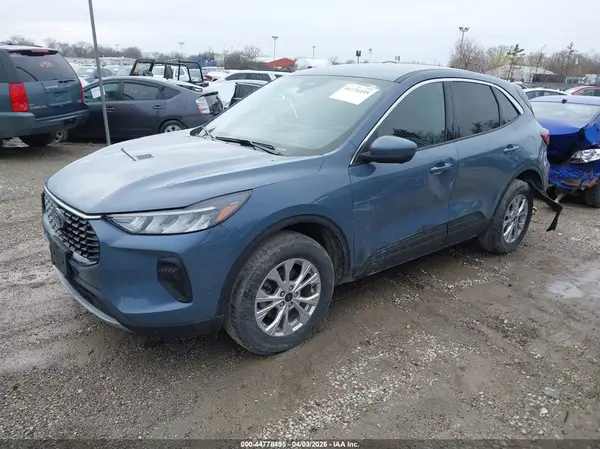 1FMCU9GN9PUA38509 2023 FORD ESCAPE - Image 2