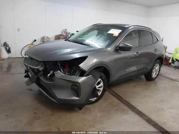 1FMCU9GN9RUB28326 2024 FORD ESCAPE - Image 2