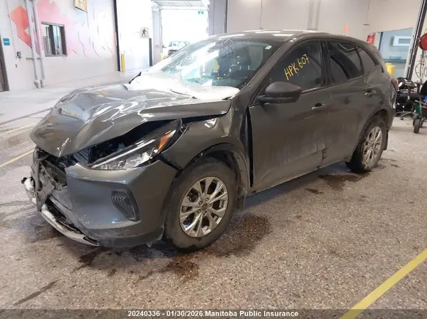 1FMCU9GN9SUA38759 2025 FORD ESCAPE - Image 2