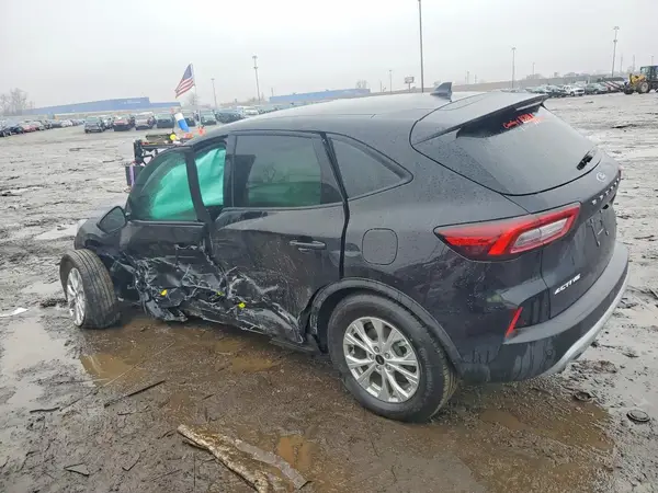 1FMCU9GN9TUA18254 2026 FORD ESCAPE - Image 2