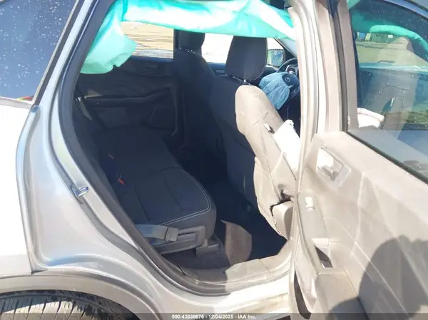 1FMCU9GNXPUB27330 2023 FORD ESCAPE - Image 8