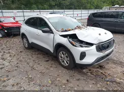 1FMCU9GNXPUB44208 2023 FORD ESCAPE