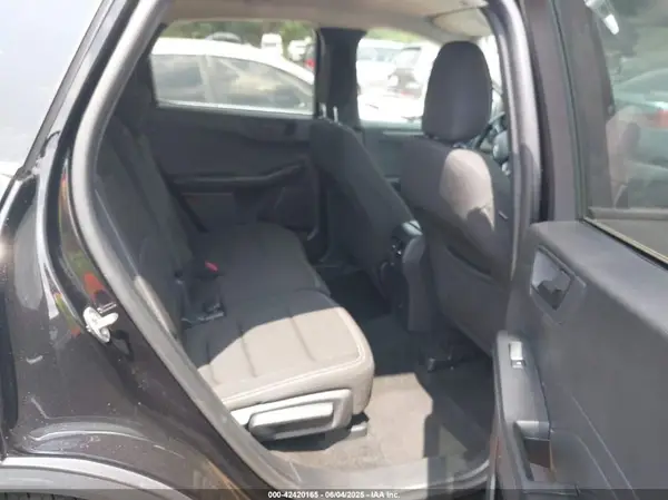 1FMCU9GNXRUA24377 2024 FORD ESCAPE - Image 8
