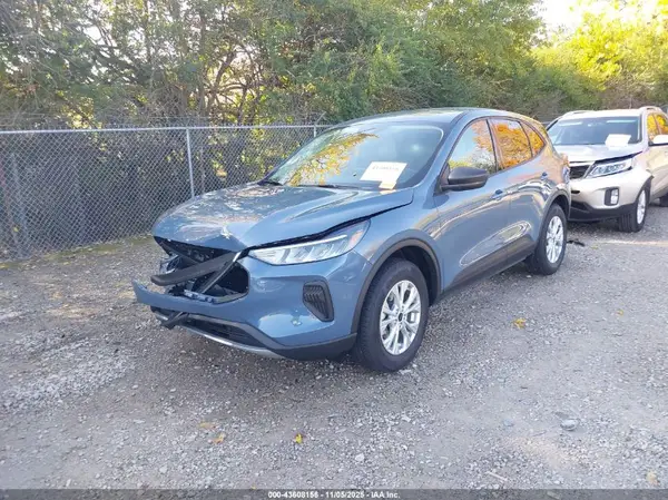 1FMCU9GNXTUA06260 2026 FORD ESCAPE - Image 2