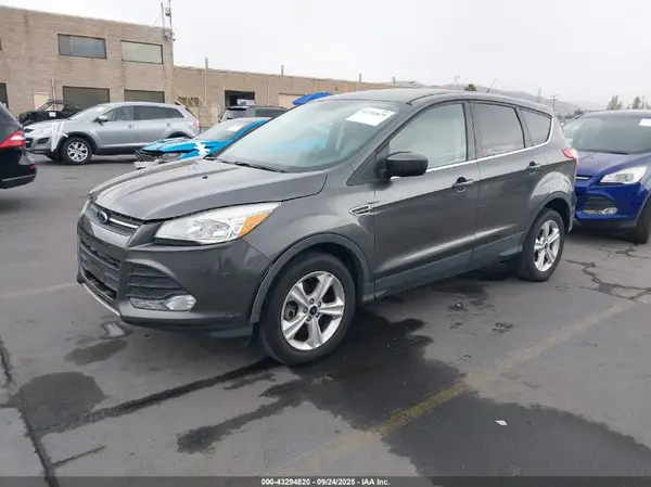 1FMCU9GX0GUA32843 2016 FORD ESCAPE - Image 2