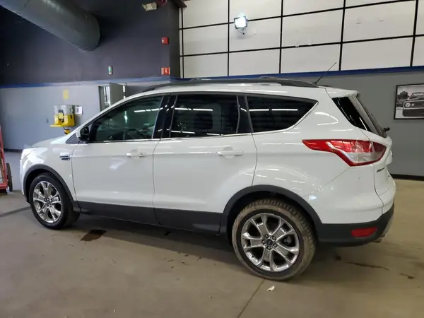 1FMCU9GX0GUC03106 2016 FORD ESCAPE - Image 2