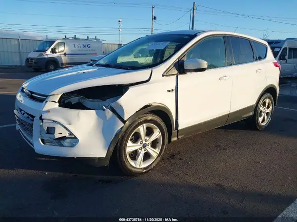 1FMCU9GX0GUC09908 2016 FORD ESCAPE - Image 2