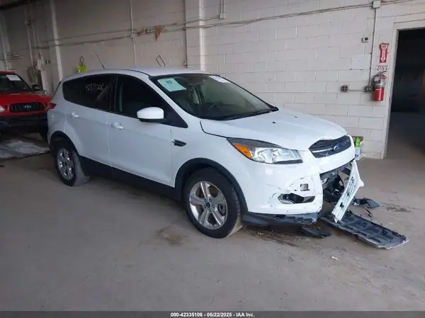 1FMCU9GX0GUC13604 2016 FORD ESCAPE - Image 1