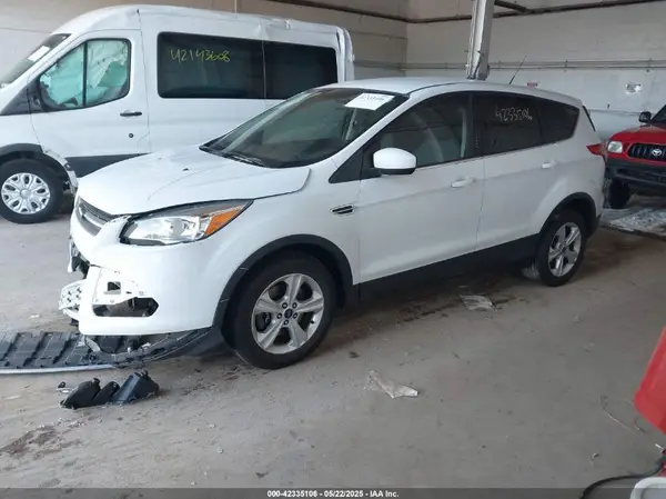 1FMCU9GX0GUC13604 2016 FORD ESCAPE - Image 2