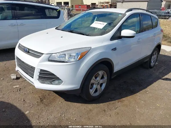 1FMCU9GX0GUC17507 2016 FORD ESCAPE - Image 2