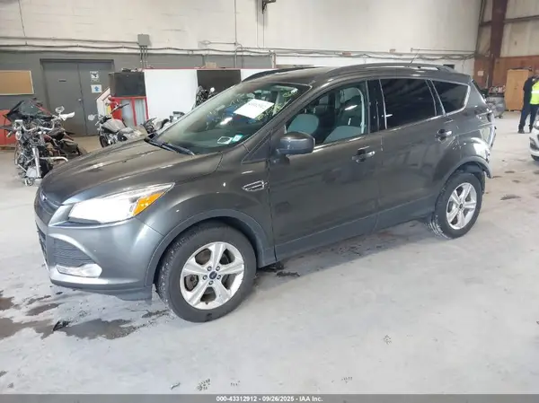 1FMCU9GX0GUC32508 2016 FORD ESCAPE - Image 2