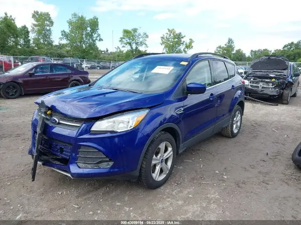 1FMCU9GX0GUC38020 2016 FORD ESCAPE - Image 2