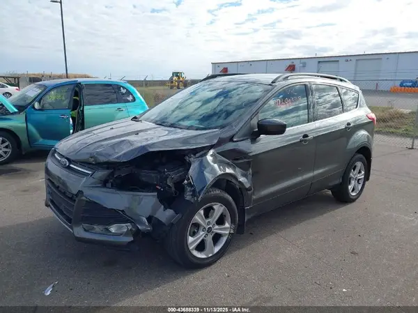 1FMCU9GX0GUC66397 2016 FORD ESCAPE - Image 2