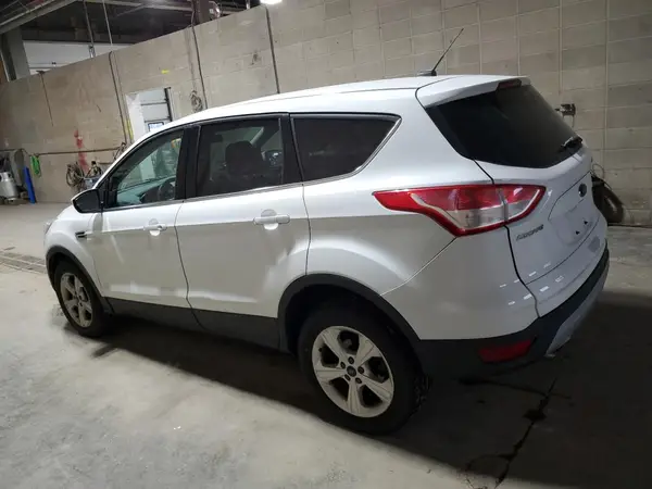 1FMCU9GX1GUB63473 2016 FORD ESCAPE - Image 2