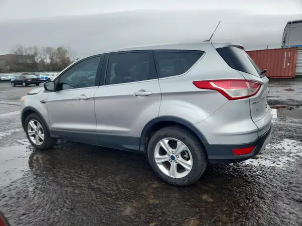 1FMCU9GX1GUB75266 2016 FORD ESCAPE - Image 2