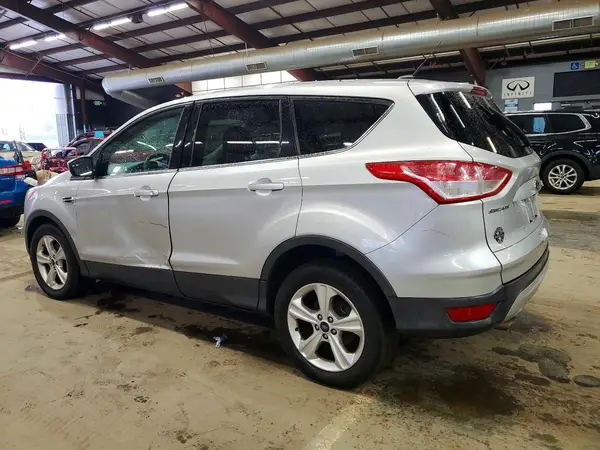 1FMCU9GX1GUB85022 2016 FORD ESCAPE - Image 2